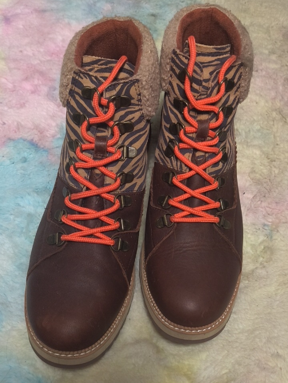 Toms Orange and Brown Men's Casual Shoe (Size US 10)
